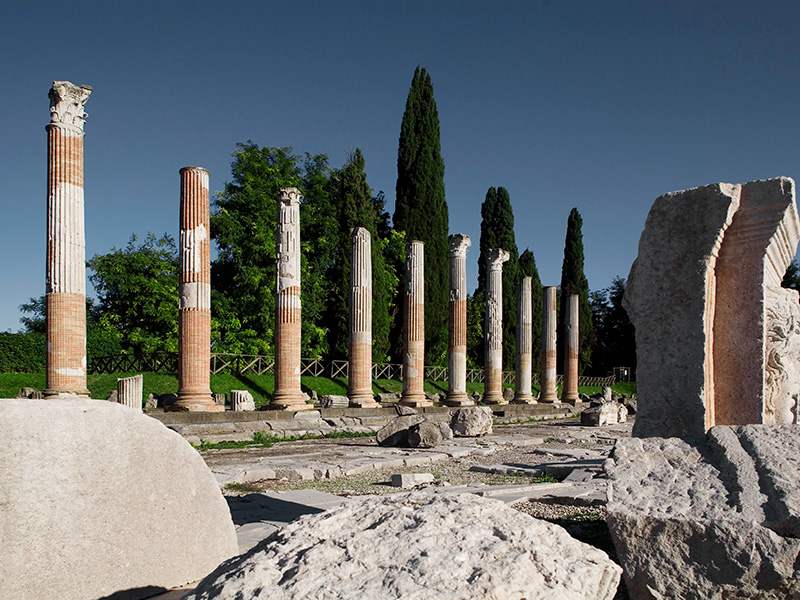 Photo:  foro_romano_veduta_matteo_lavazza_seranto_archivio_turismo_FVG